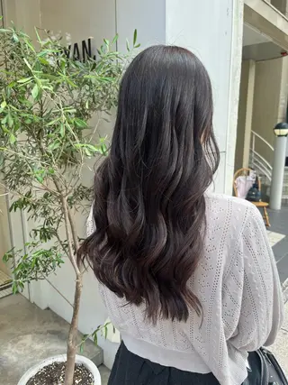 ロング 中山 優里のヘアスタイル