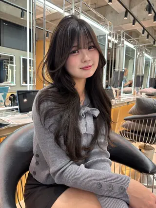 セミロング カラー 【美髪矯正】 吉村　清志のヘアスタイル