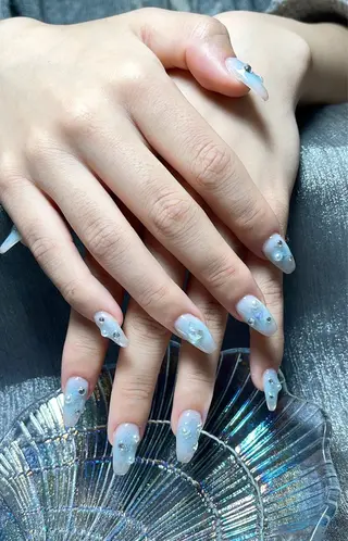 ネイル KiKO 🌻ひまわりサロンのネイルデザイン