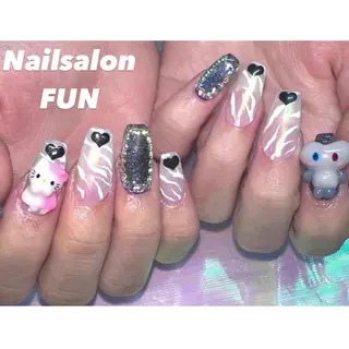 ネイル Nailsalon FUN🌈のネイルデザイン