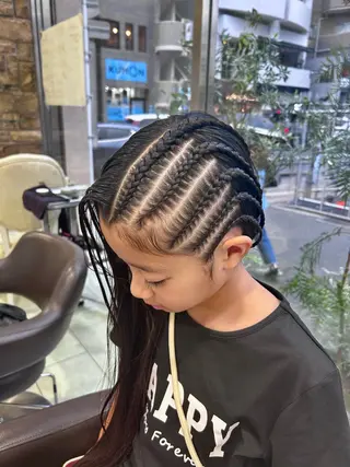 ロング ヘアアレンジ airi🌺特殊ヘア /コーンロウ✨のヘアスタイル