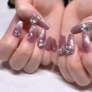ネイル I. ARISAのネイルデザイン