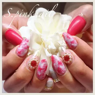 ネイル Sincerely ☺︎のネイルデザイン