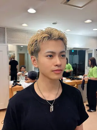 ショート メンズ Gardenhair 小笠原篤矢のヘアスタイル