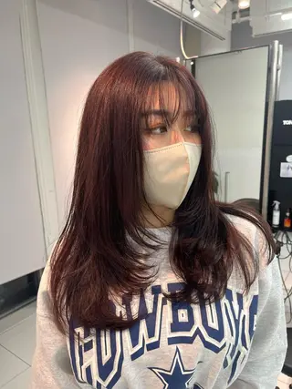 ロング カラー Haco＋所属・ウルフ/レイヤー Miinaのヘアスタイル