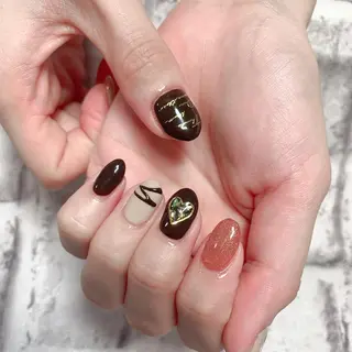ネイル 💅ネイルハウス🏡 🎀TOMO🎀のネイルデザイン