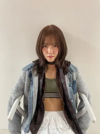 ミディアム mihane fit hueのヘアスタイル