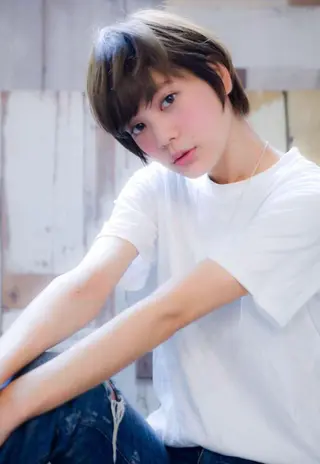 ショート カラー hao所属・西山 頌太のヘアスタイル