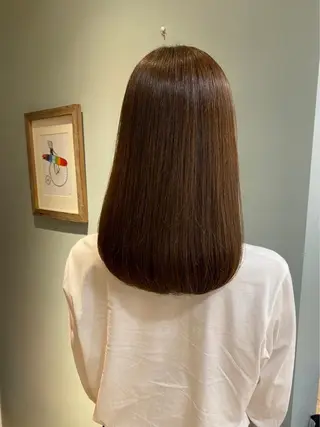 セミロング 宮澤 泉のヘアスタイル