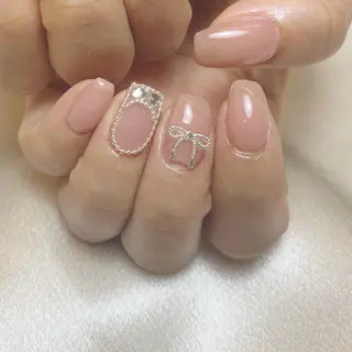 ネイル fein. miku🎀🍼のネイルデザイン