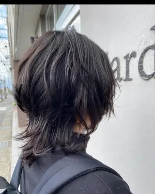 ミディアム シムラ カイゲンのヘアスタイル