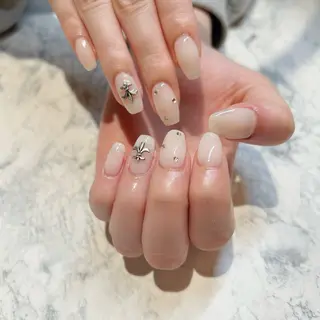 ネイル マグネット/心斎橋 LoLo.カレラのネイルデザイン