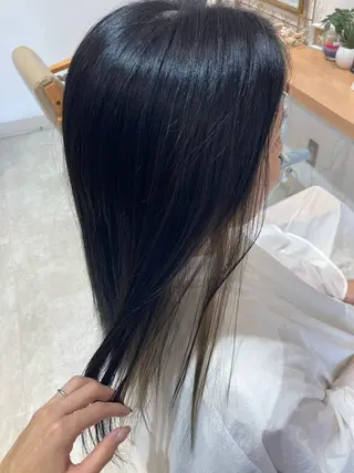セミロング 艶カラー4400 まいのヘアスタイル