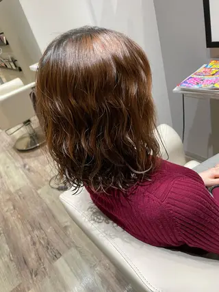 ミディアム パーマ k-twoたき✨艶感 カラー/美髪矯正のヘアスタイル