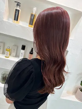 ロング 顔周りのデザイン特化 井手麻梨栄のヘアスタイル