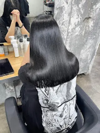 カラー official TUNE銀座🪄✨のヘアスタイル