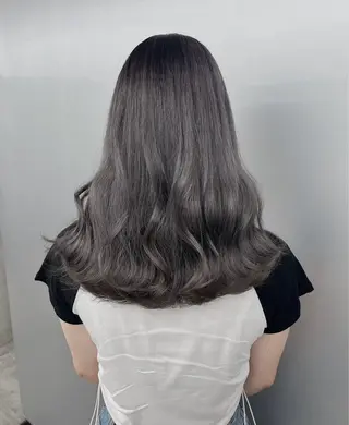 ロング カラー 透明感カラー グレージュ/あいのヘアスタイル