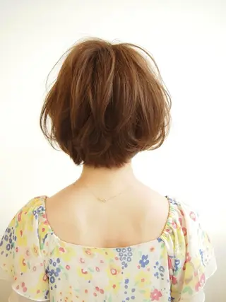 ショート Director金野 麻衣子のヘアスタイル