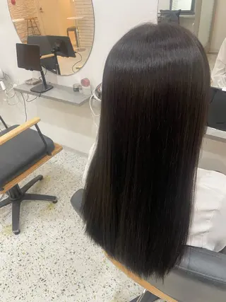 ロング memories【メモリーズ】所属・🌐🪬髪質改善 クサウラ ケンのヘアスタイル