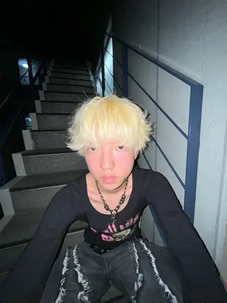 ショート CALM所属・原宿/ルーツカラー/ しゅんぺいのヘアスタイル