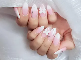 ネイル Angel beauty  Ueno所属・オハナ マルのネイルデザイン