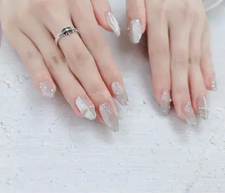 ネイル Ranon所属・ᴿᴬᴺᴼᴺ 🤍 𝐴𝑌𝐴𝐾𝐴のネイルデザイン