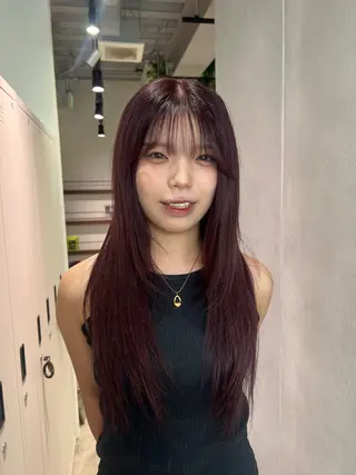 ロング Unami AIのヘアスタイル