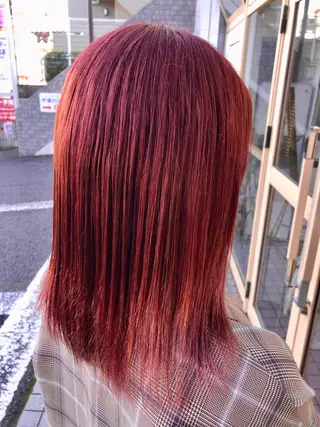 ミディアム カラー Carina所属・セン北徒歩５分 キシタクのヘアスタイル