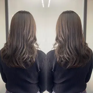 ロング カラー tocca 💜石田愛結💜のヘアスタイル