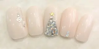 ネイル ゲン レイカのネイルデザイン