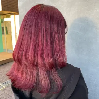 セミロング カラー 青田 明日海のヘアスタイル