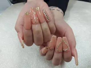 ネイル 河野ちえ (雑誌掲載サロン)のネイルデザイン