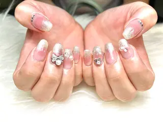 ネイル La vie mi nailニュアンスのネイルデザイン