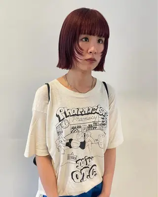 ショート カラー MIU/ルーツカラー 顔まわりレイヤーのヘアスタイル