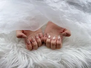 ネイル Charom🧊 YurieOsaのネイルデザイン