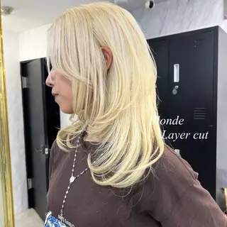 セミロング カラー シールエクステ特化 ハイトーン、NANAのヘアスタイル