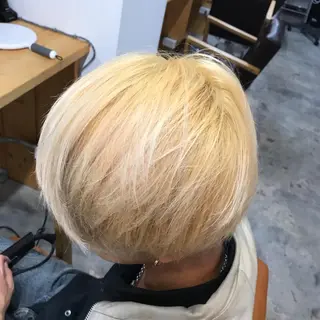 ショート メンズ 🌈限定価格🌈 鈴木　瑛輔のヘアスタイル