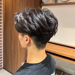 ミディアム パーマ メンズ レディースモデル 募集中/下村迅のヘアスタイル