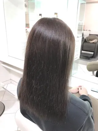 セミロング カラー 保住 亮太のヘアスタイル