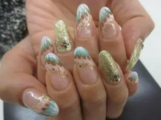 ネイル Fleur 【フルール】のネイルデザイン