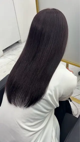 ロング ラベンダーカラー /巻き/WAKANAのヘアスタイル