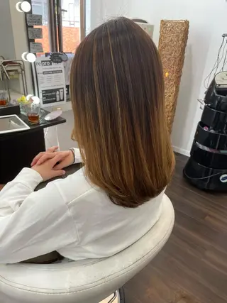 セミロング カラー パーマ 髪質改善FORMA 💫S.Katohのヘアスタイル