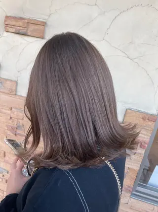 ミディアム カラー 韓国ボブ👩🇰🇷 小野絢未のヘアスタイル