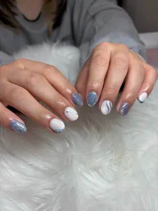 ネイル 池袋✨ネイル やり放題orフレンチのネイルデザイン