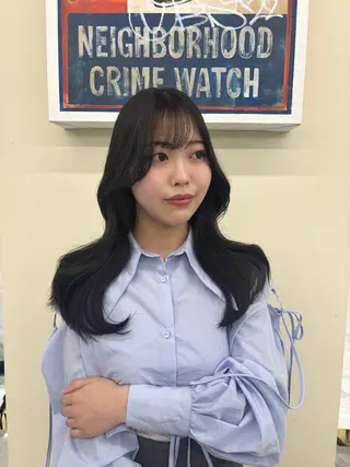 ロング 透明感カラー/レイヤ ー/momo🎀のヘアスタイル