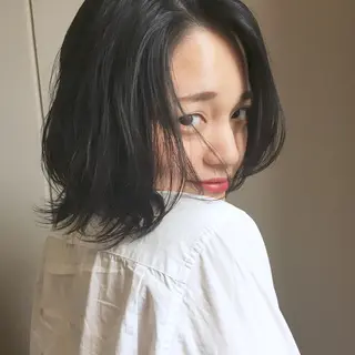 ショート カラー 上川 美幸のヘアスタイル