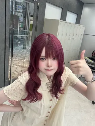 ロング カラー ヘアアレンジ メンズウルフ🐺♡ ピンク♡ヘアメ🎀のヘアスタイル