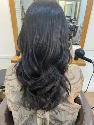 ロング カラー 美髪/髪質改善 顔周り/透明感カラーのヘアスタイル
