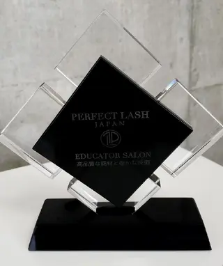 マツエク・マツパ LOKA-HULU  ロカフルのマツエク・マツパデザイン