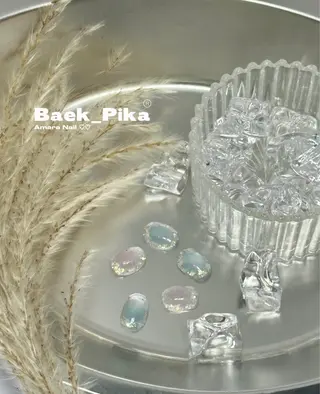 ネイル LINSTY PIKAのネイルデザイン